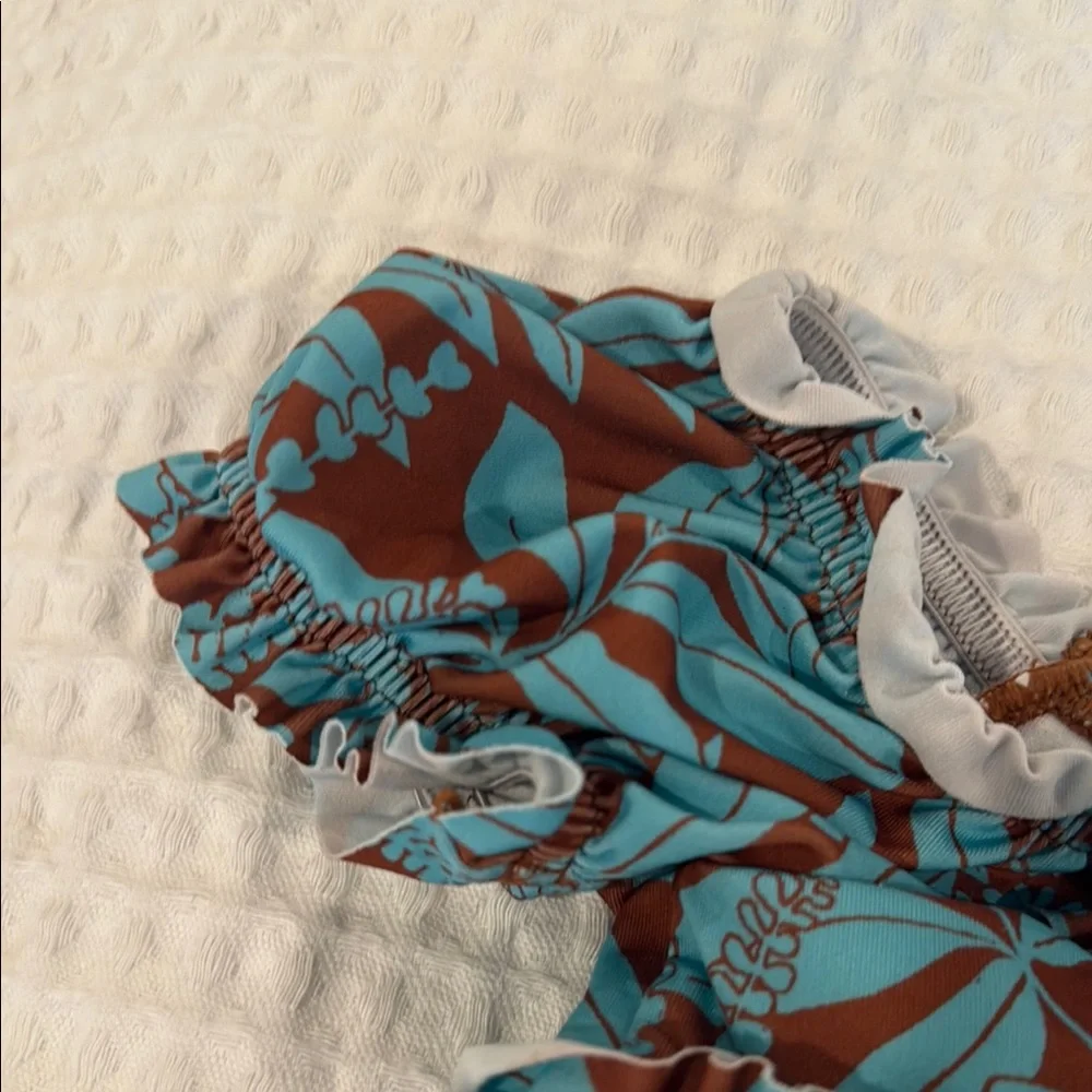 Floral Ruffle Bikini Set - Picture 4 of 4